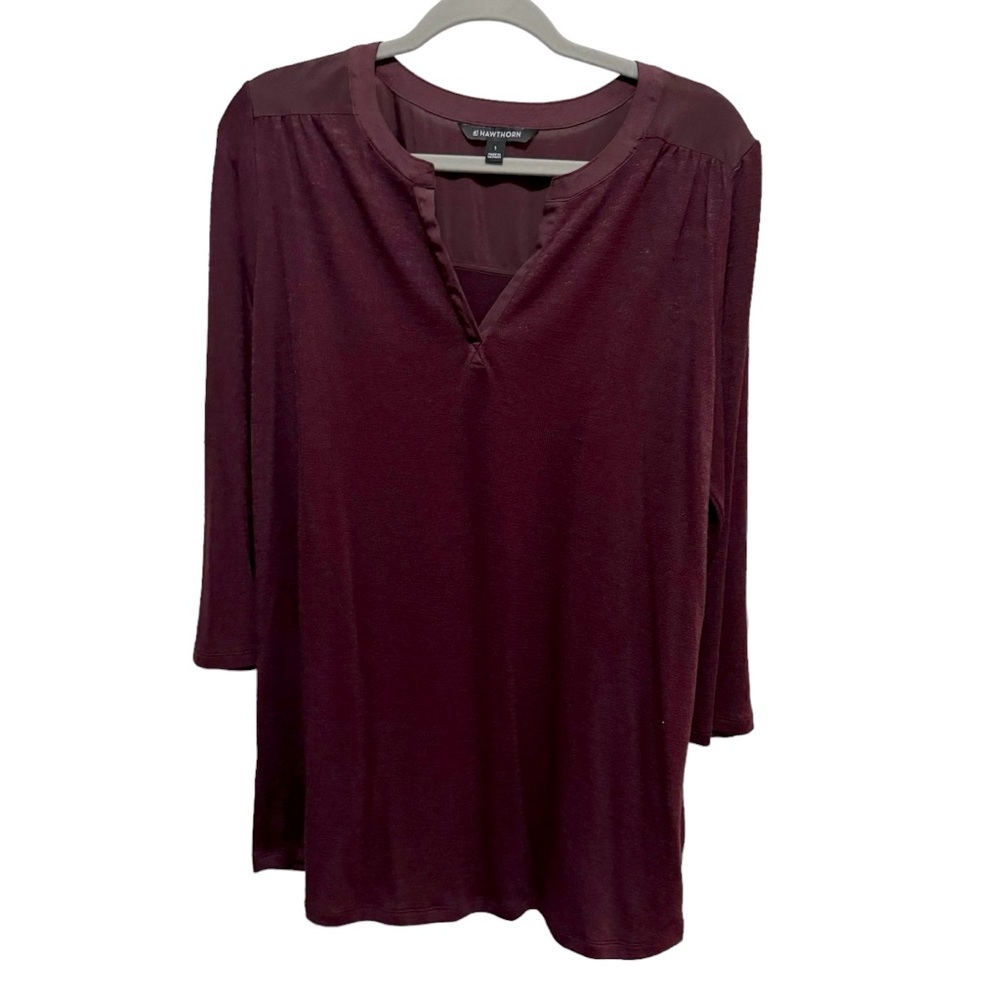 41 Hawthorn - tunic top - burgundy- size L Like New